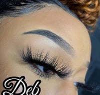Deb ✨