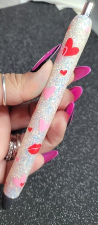 Image 1 of White Glitter Heart Gel Pen