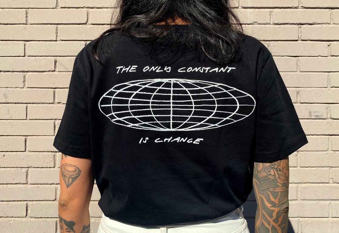 Image of T-Shirt «The Only Constant Is Change»