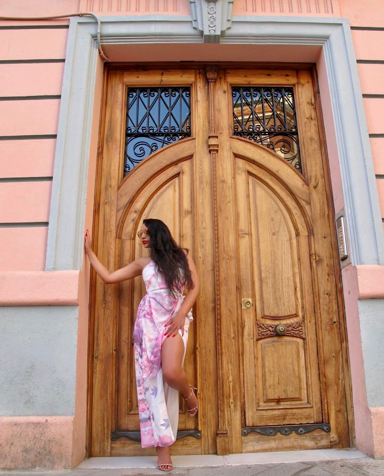 Image of FLORAL WATERCOLOR RUFFLED MAXI DRESS (UK 12)