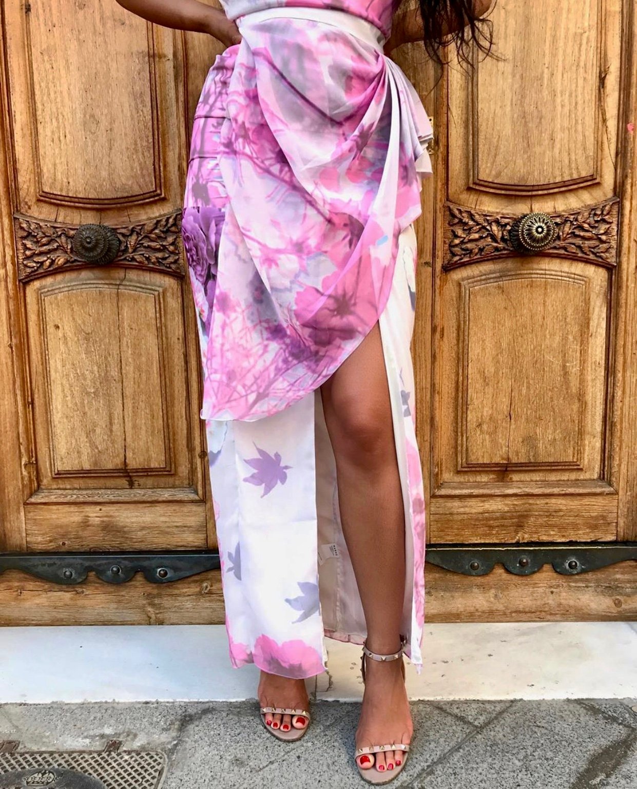 Image of FLORAL WATERCOLOR RUFFLED MAXI DRESS (UK 12)