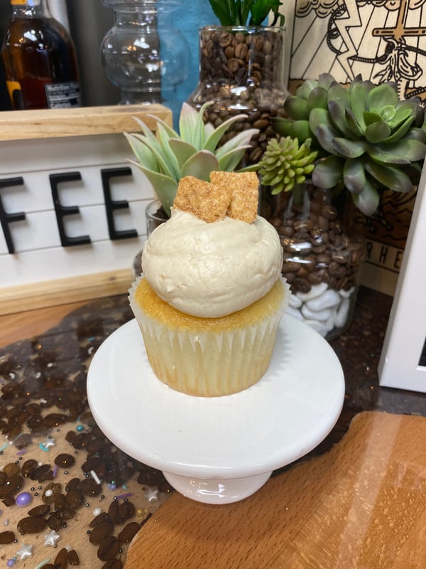 Image of Cinnamon Toast Crunch Cupcake