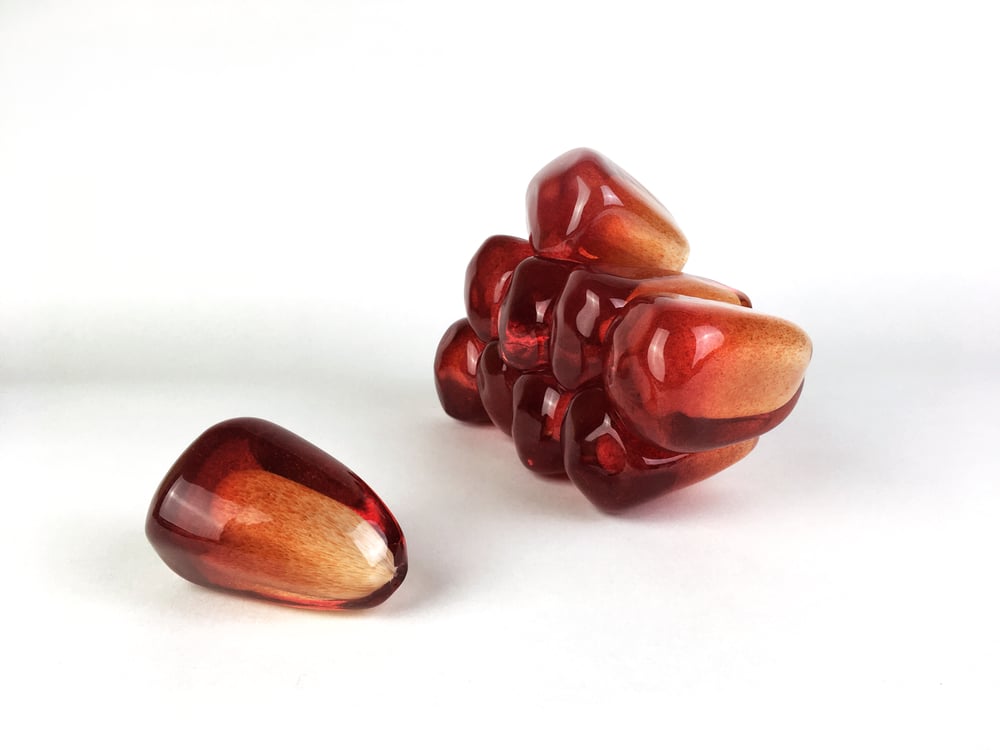 Image of Medium Pomegranate Seed Cluster