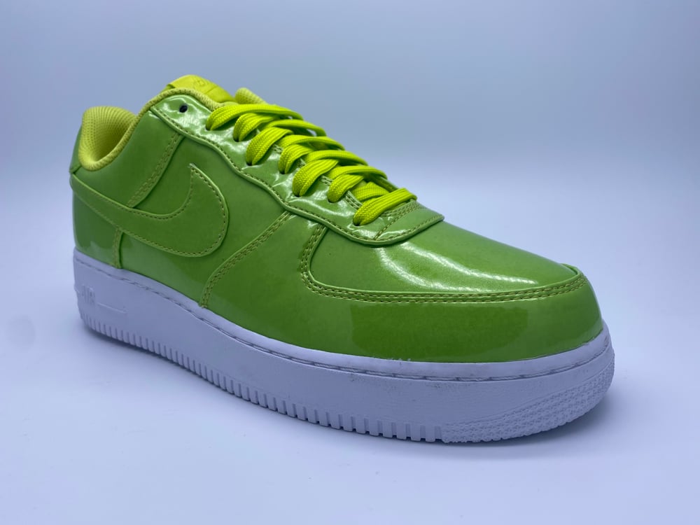 air force lv8 uv