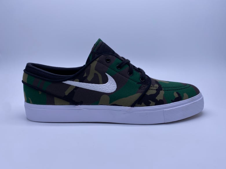 Image of NIKE SB ZOOM STEFAN JANOSKI CNVS