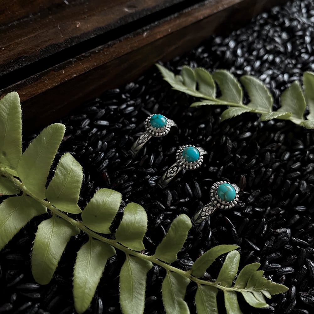 Image of Carico Lake Turquoise Floral Stacking Ring