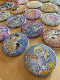 Image 2 of Best Pony Buttons Series 4