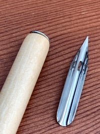 Image of Wooden pen handle & Nikko G nib