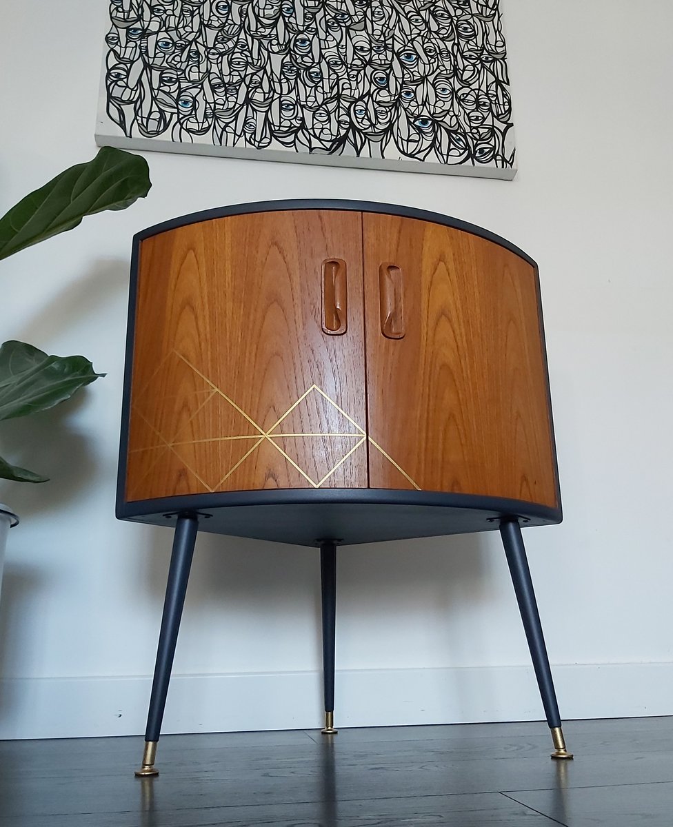 •RESTYLED TO ORDER• G PLAN FRESCO CURVED CORNER CABINET | DesignRetro