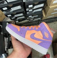 Jordan 1 Mid Easter 