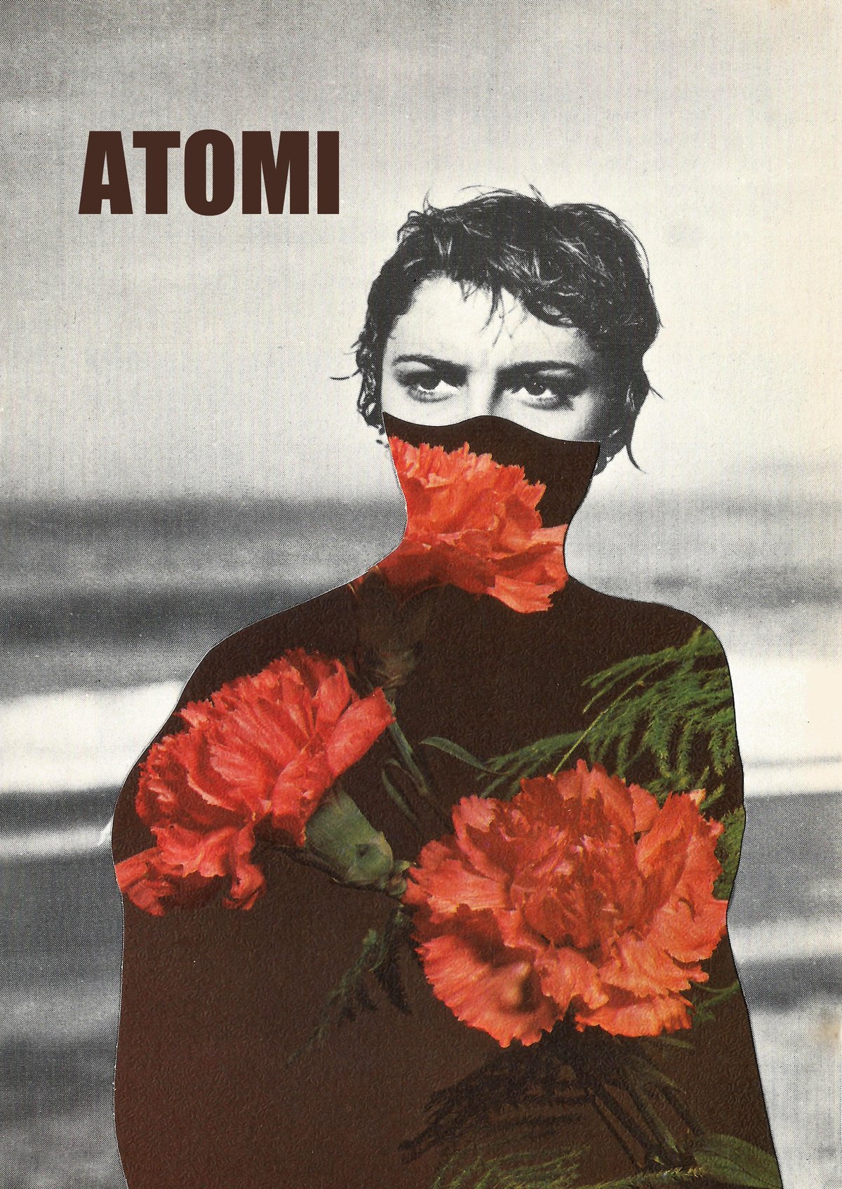 Image of "Atomi"- 32 pagine, 16,5x23,5 cm.  Autoproduzione, con collage analogici tratti da foto di famiglia.