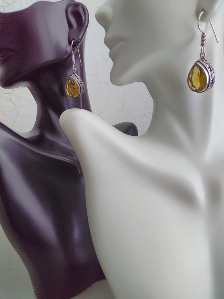 Image of FACETED SINGLE DROP CITRINE EARRINGS