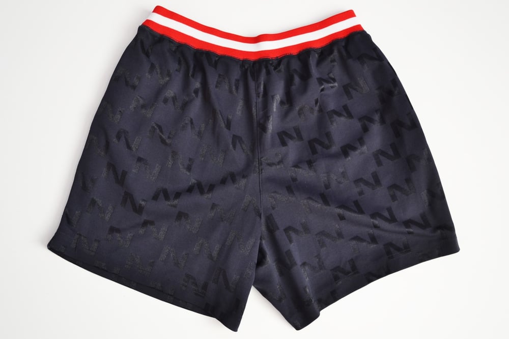 Image of Vintage 1990's Nautica Competition All Over Print Shorts Sz.XL (Youth)