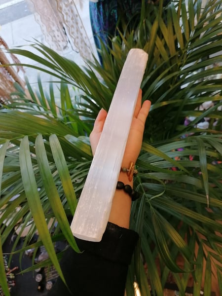 Image of Large selenite wand