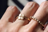 Image 5 of Square gold ring. 18k. Grey goat