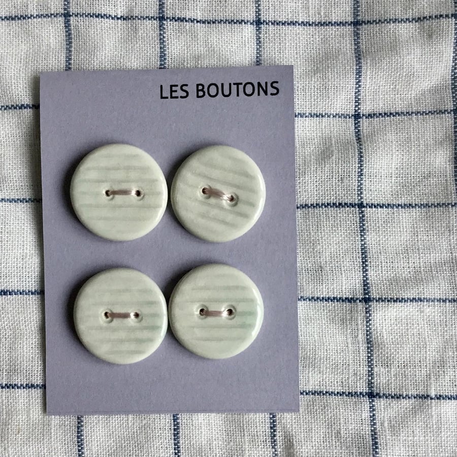 Image of les BOUTONS