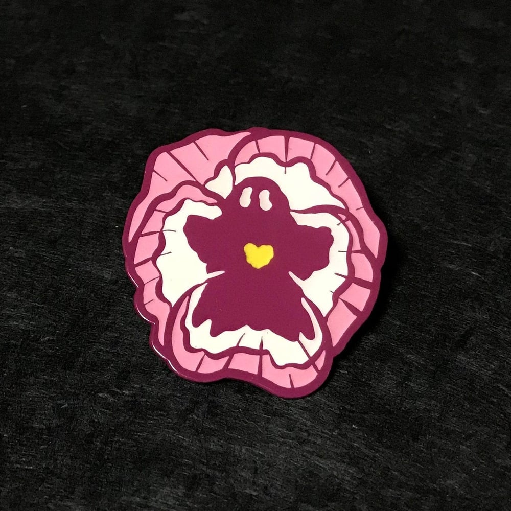 Pansy-geist Pin