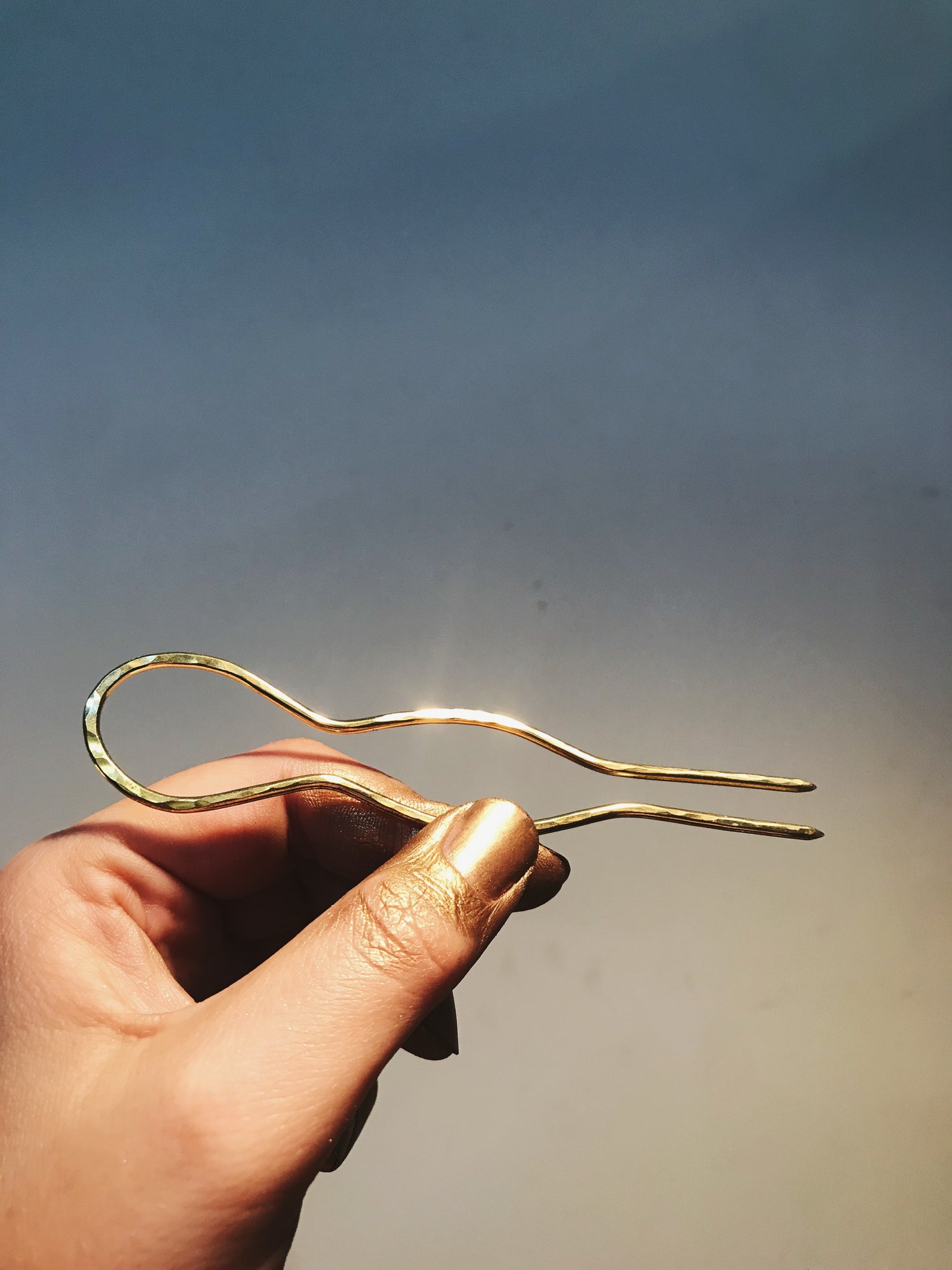 Image of Keyhole or Houglass Hairpin