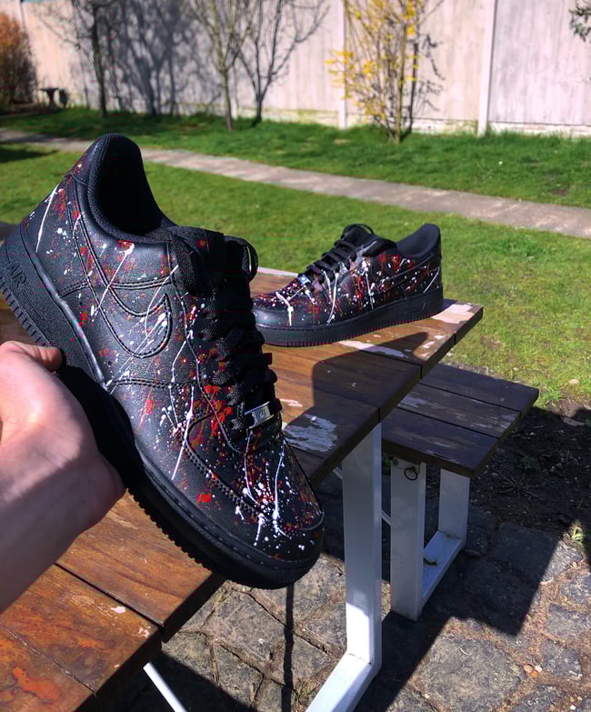 Nike AF1 - Bloodlines 