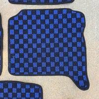 Image 4 of Toyota Hilux Surf / 4Runner 3rd Gen Checkered Floor Mats
