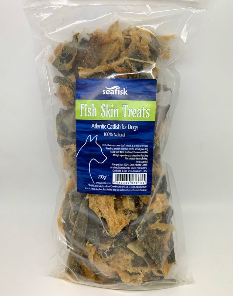 FOR PETS - FISH SKIN TREATS 12x200g - Dried Atlantic Catfish Skins for