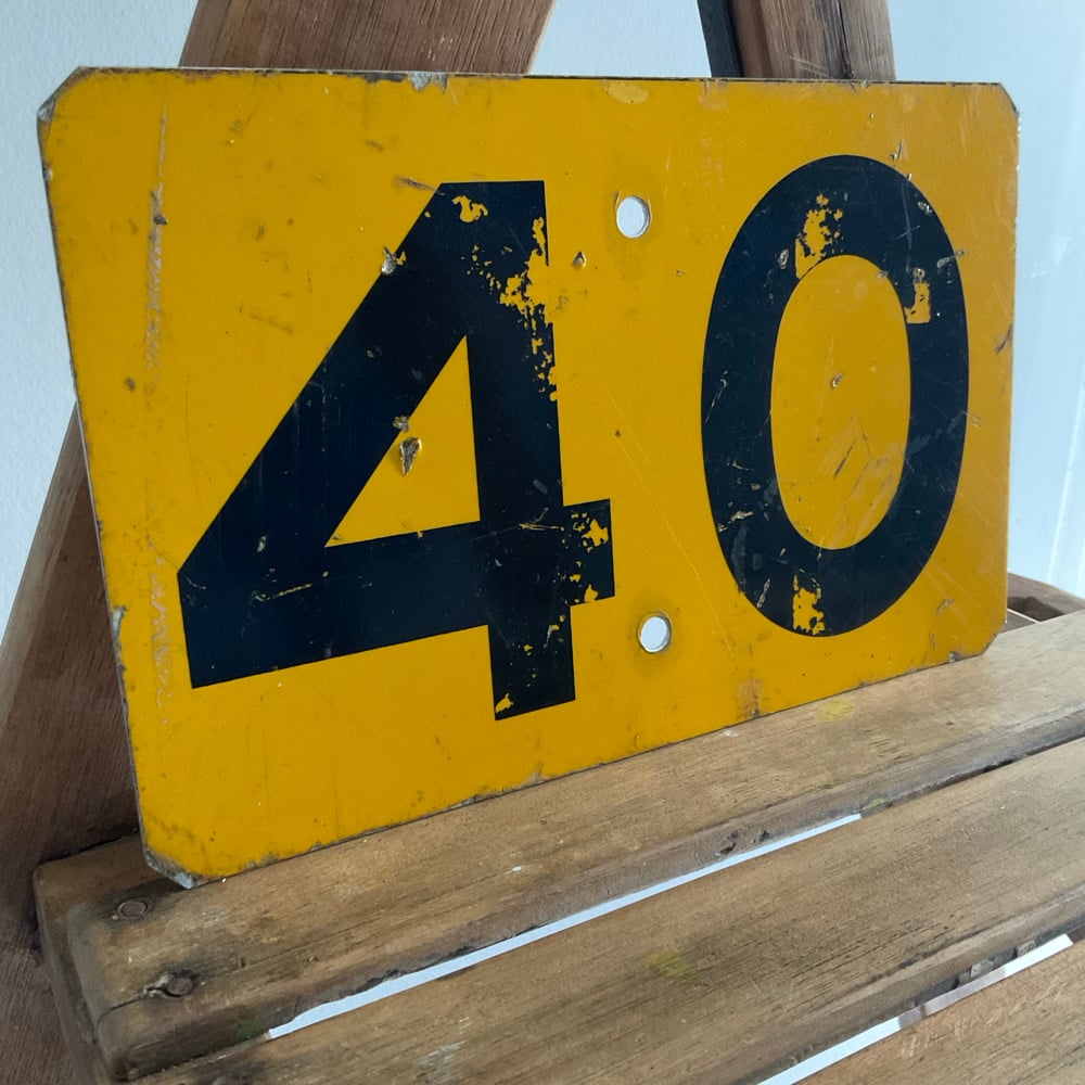 Image of NZR Speed Sign