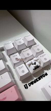 Image 2 of Bondy Dog Keycap 🐶