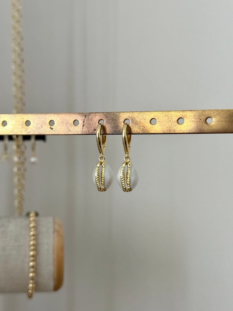 Image of Aloha Earrings