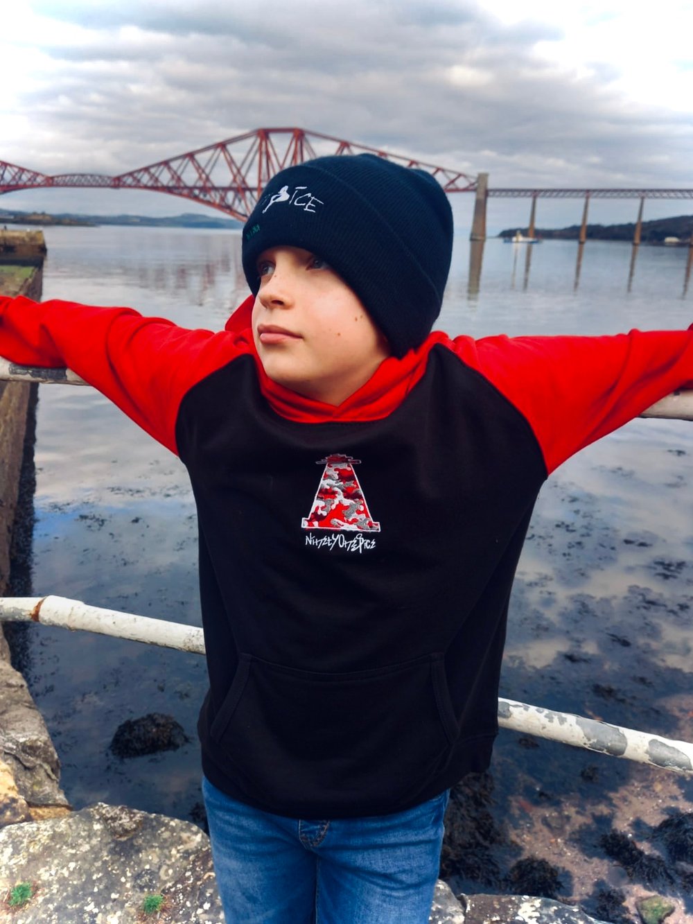 Image of Kids Black/Red Camo Hoody