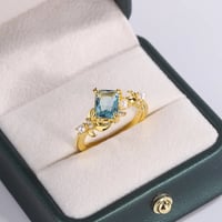 Image 4 of New Hot 18-karat Gold Ring for Women High Quality Square Light Blue Zirconium Ring Fashion Pearl Jew