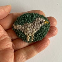 Small bird brooch 4/26
