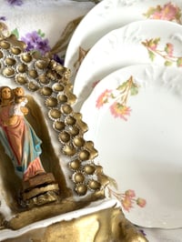 Image 2 of Box de Brocante « Blanche Bénédiction »