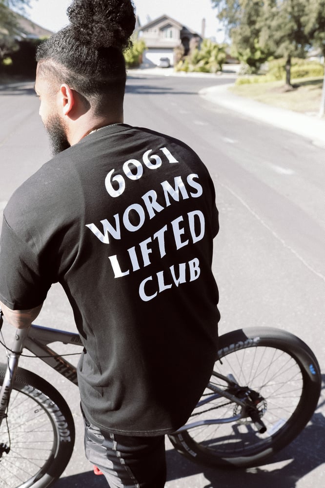 Image of 6061 worms lifted club