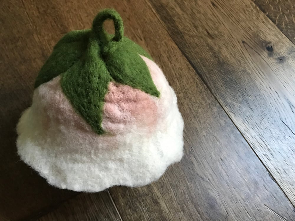 Image of Felted Newborn flower hat 