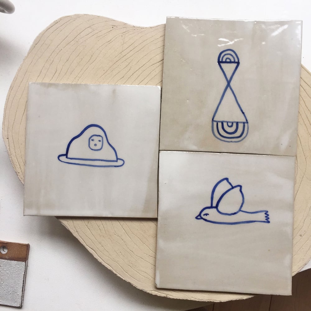 Image of Petits carreaux oniriques / Dreamlike Tile