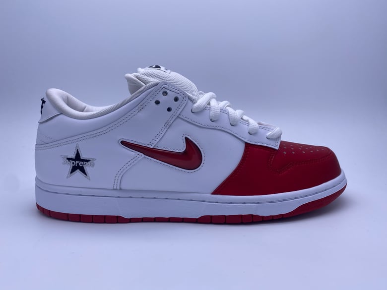 Image of NIKE SB DUNK LOW OG QS “SUPREME”