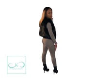 Image 3 of Juicy