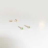 Image 2 of Tiny Emerald Stud Earring (SINGLE) 