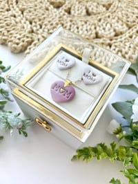 Image 4 of Raíces de Amor Box