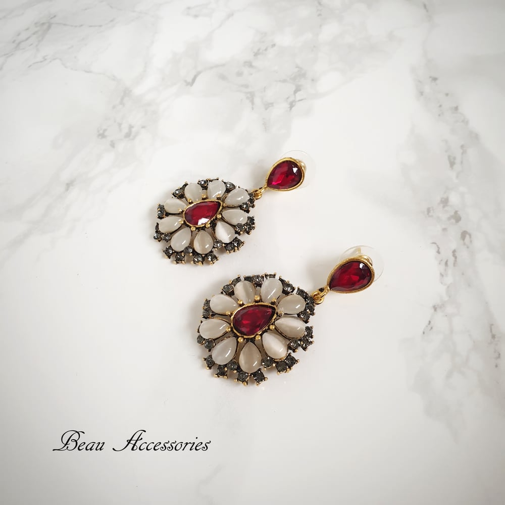 Image of Red Round Droplet Earrings