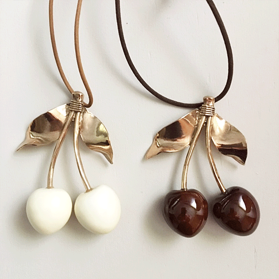 Image of cherries winter 220€ TTC