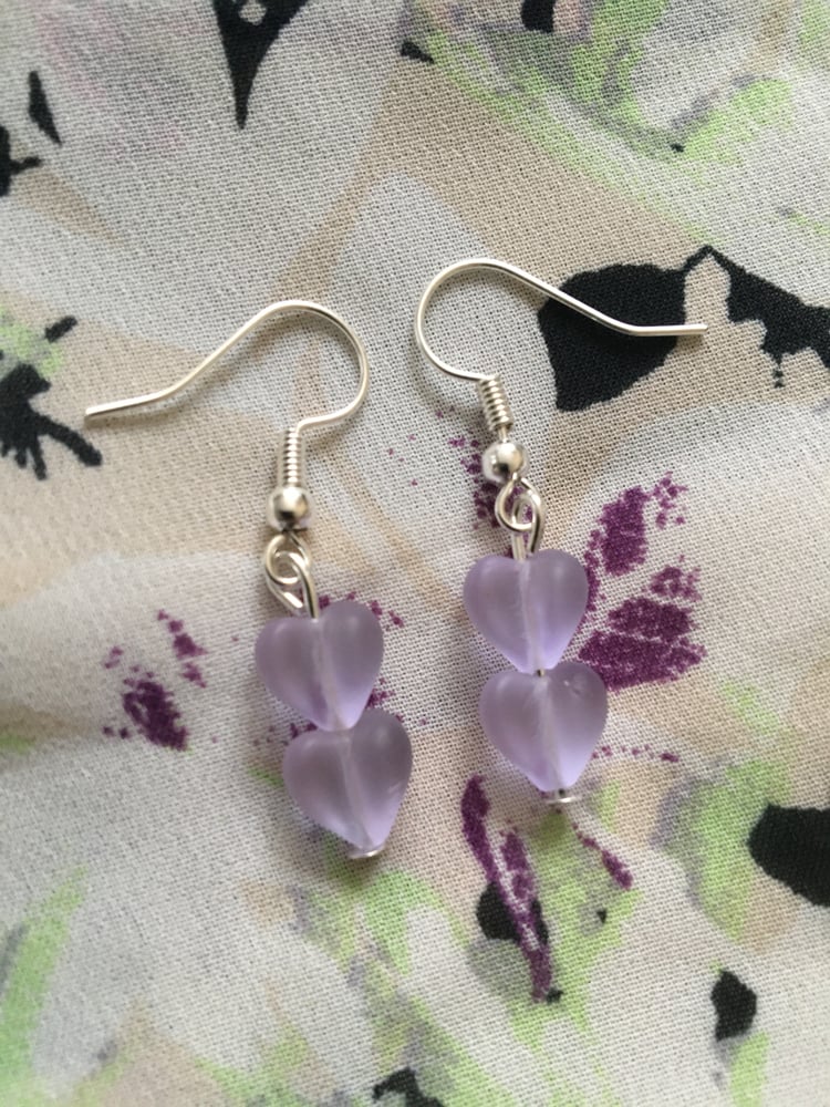 Image of Violet heart earrings