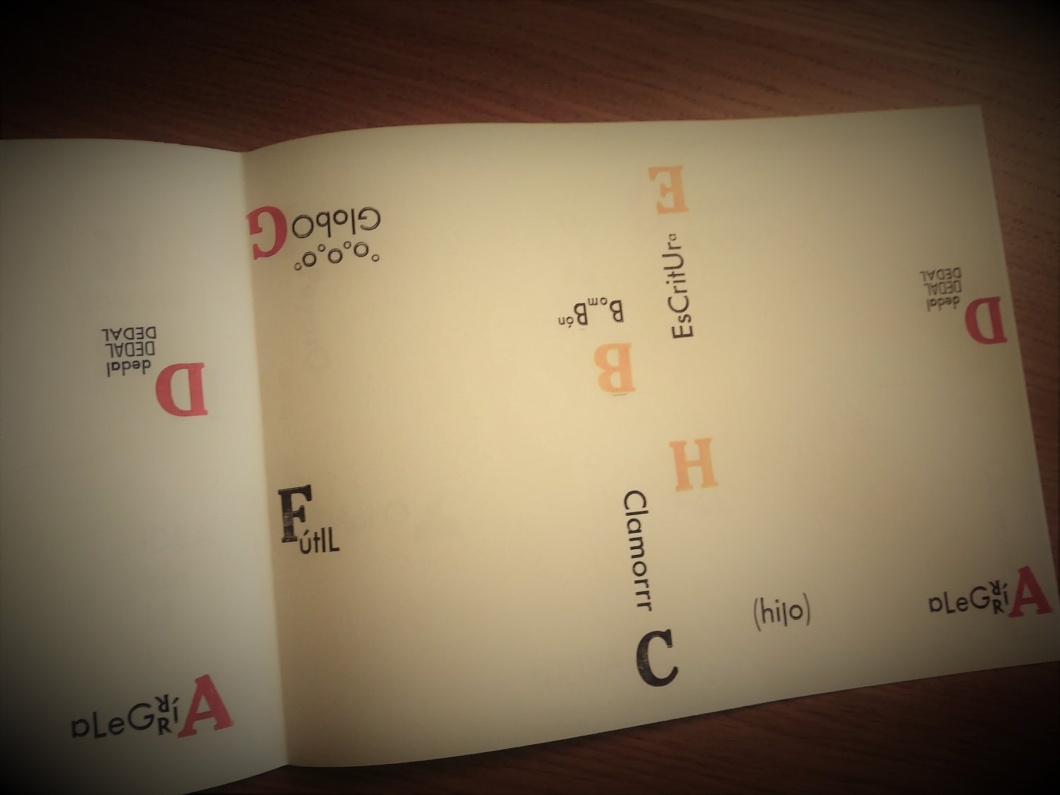 Image of Arte Libro The Library. Futurismo y Bruno Munari