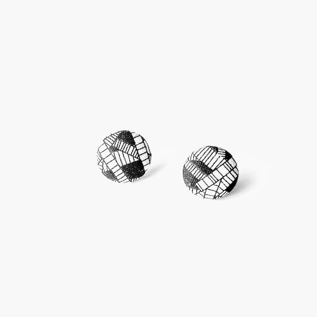 Monae Classic Studs