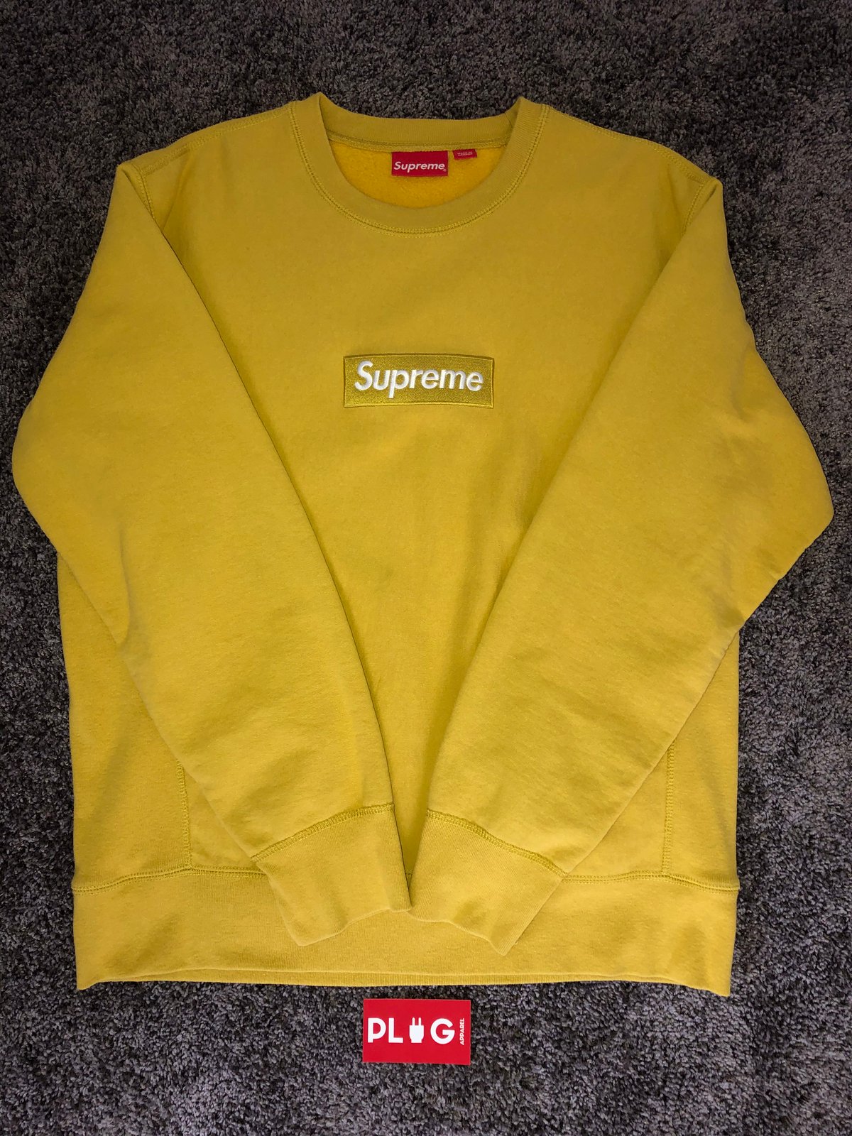 supreme box logo crewneck yellow