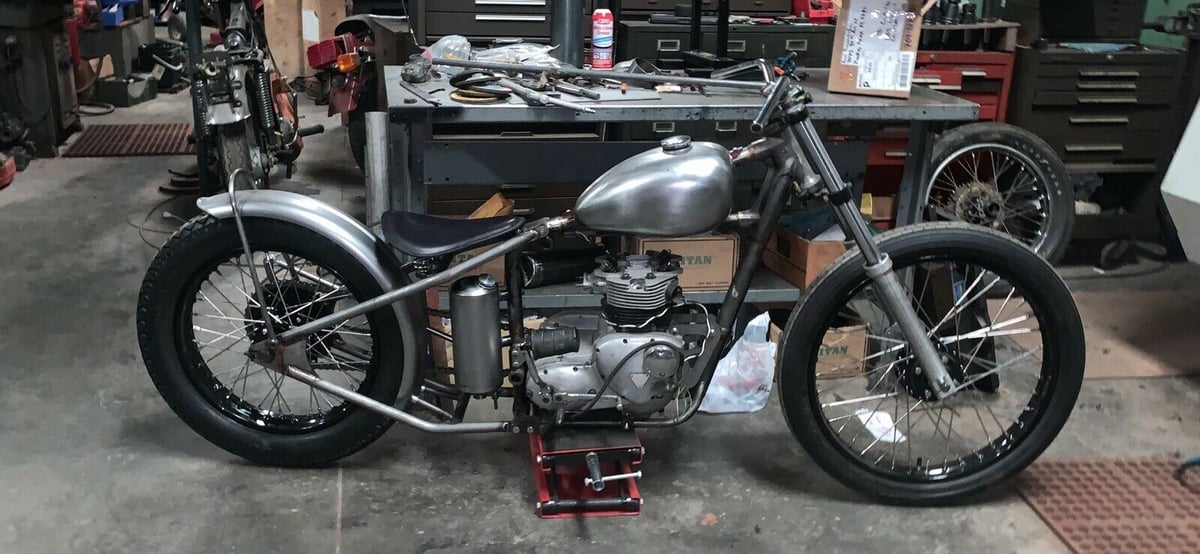 Triumph 650 Triumph 500 Bobber Triumph Bonneville Bobber Black