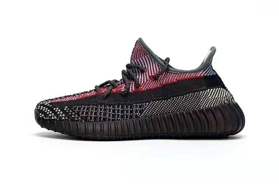 Image of YEEZY  TUTTI I MODELLI