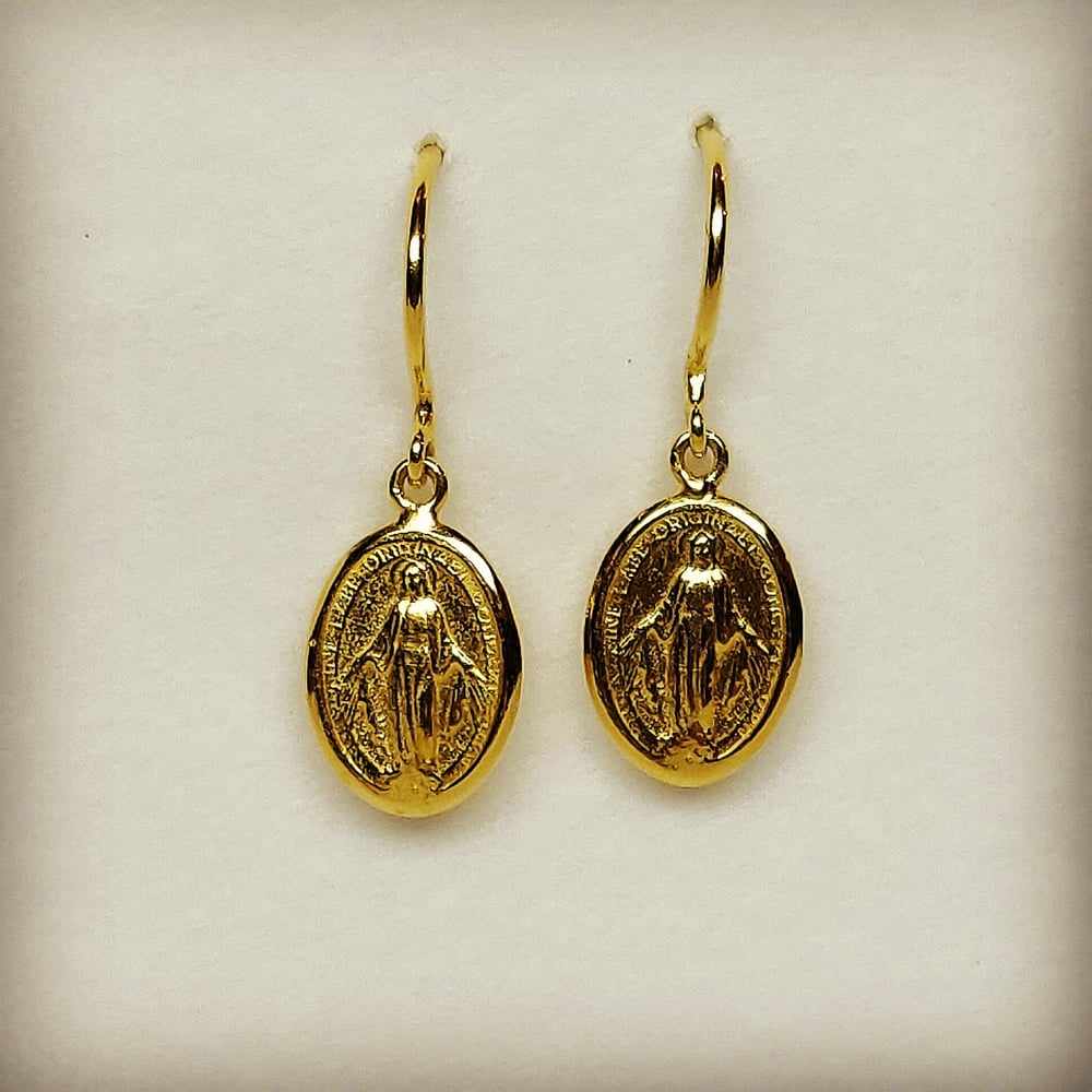 Beeld van Miraculous Maria earrings