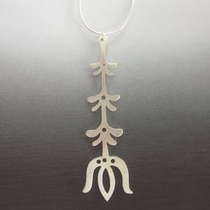 Image of Trinity Vine Necklace
