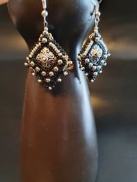 Image 3 of Boucles d'oreilles brodées BRETONNES